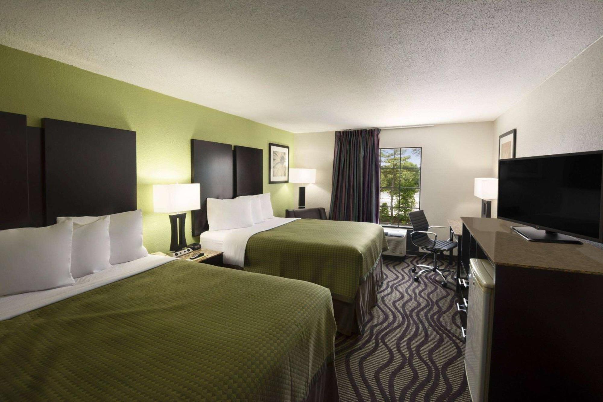 Days Inn By Wyndham Rome Downtown Exterior foto